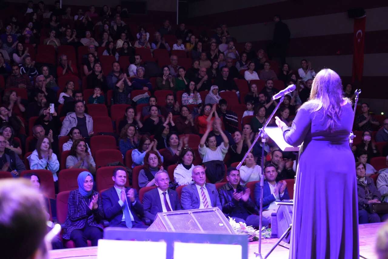 Muğla Maarif Türk Müziği Topluluğu’ndan Öğretmenler Günü’nde Unutulmaz Konser 9